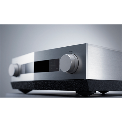 TAD-C700 Solid State PRE Amplifier