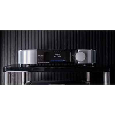 MOON  641 Entegre Amplifikatör