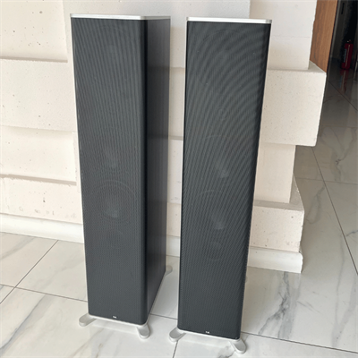 T+A KS 300 Kule Hoparlör