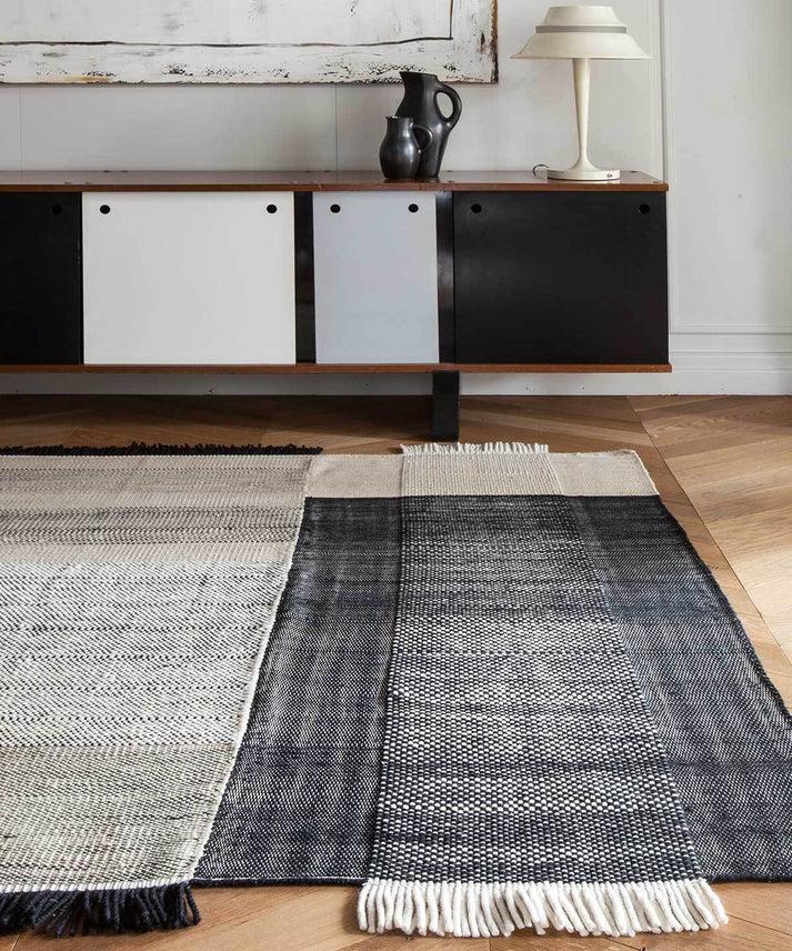 Senthe Kilim-Black