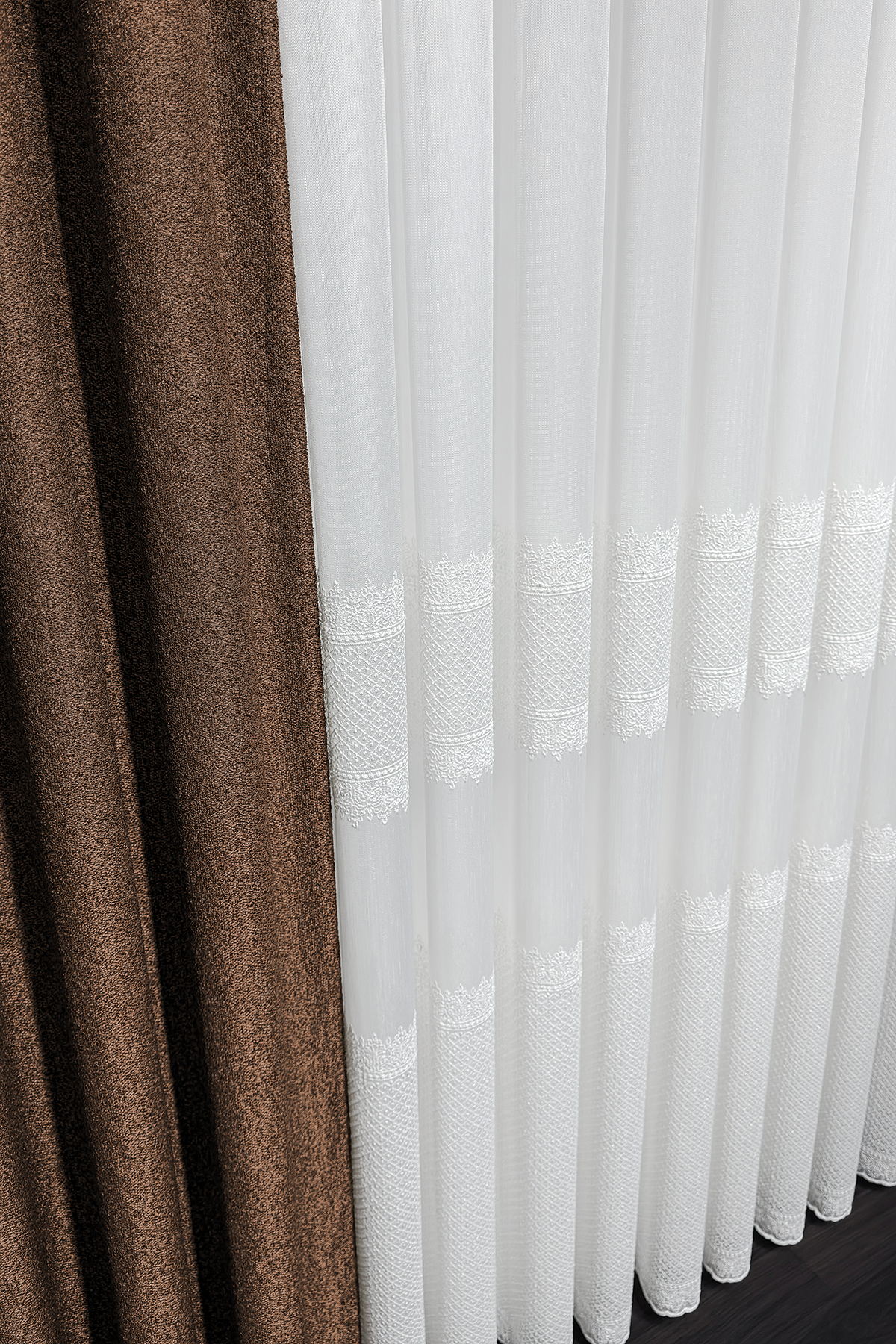 Bambu Serisi Sütun Damask Desen Ekru Kordone Tül Perde