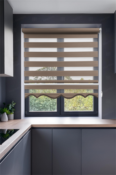 Dar Plise Sütlü Kahve Zebra Stor Perde