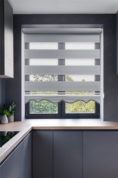 Geniş Plise Gri Zebra Stor Perde