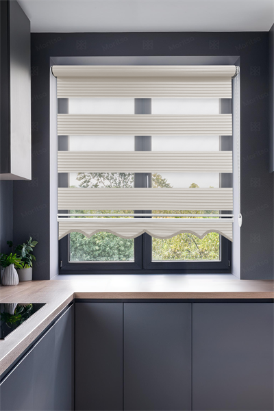 Geniş Plise Krem Zebra Stor Perde