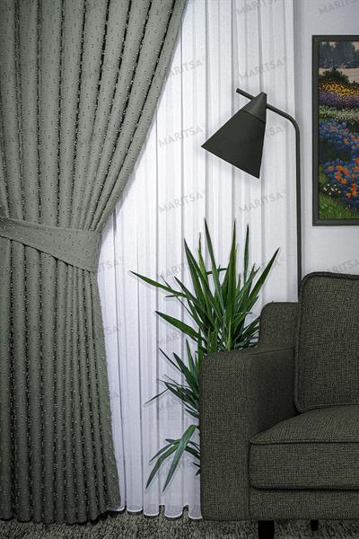 Keten Serisi Ponpon Desen Yeşil Fon Perde