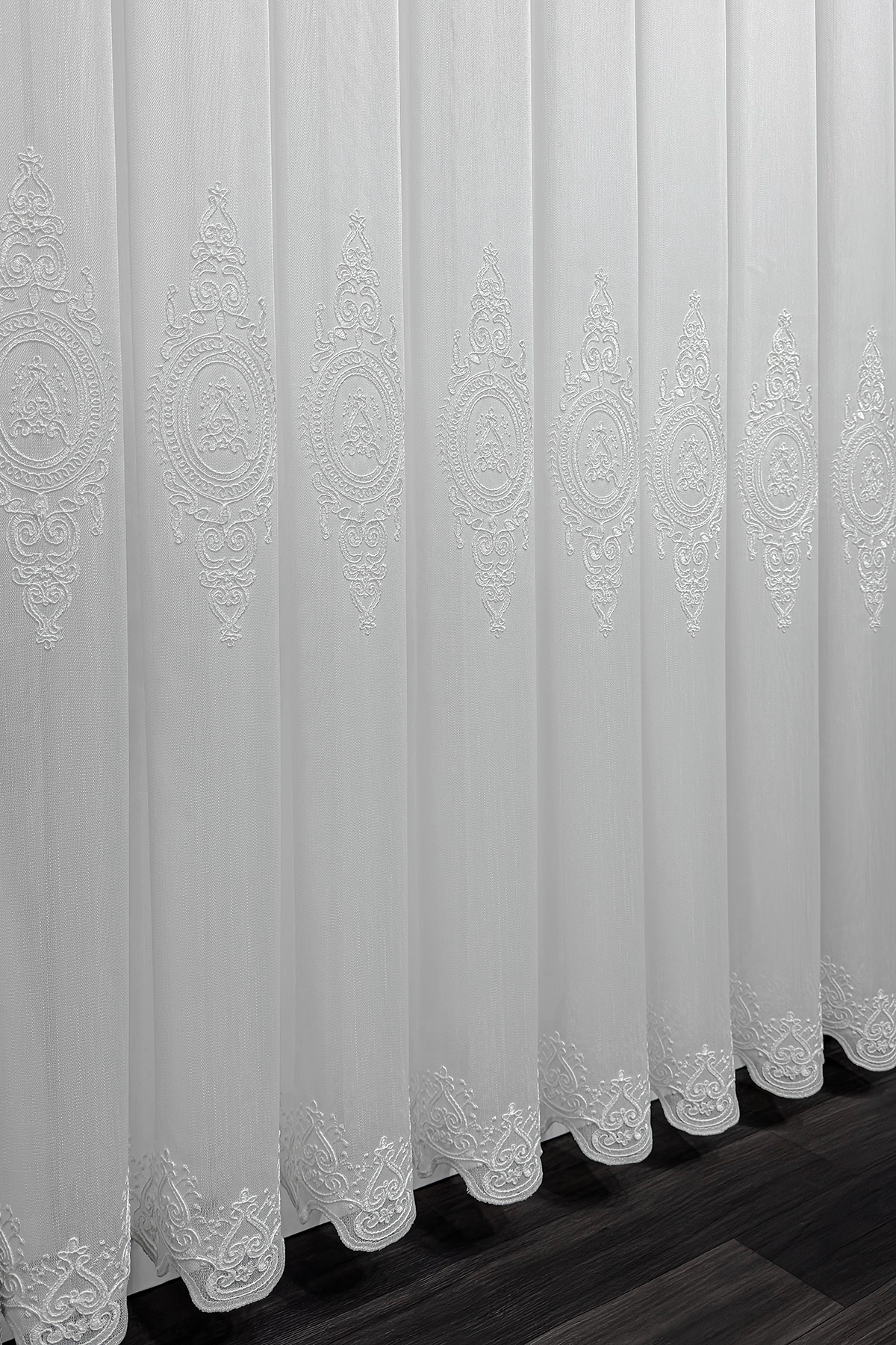 Bambu Serisi Madalyon Damask Desen Ekru Kordone Tül Perde