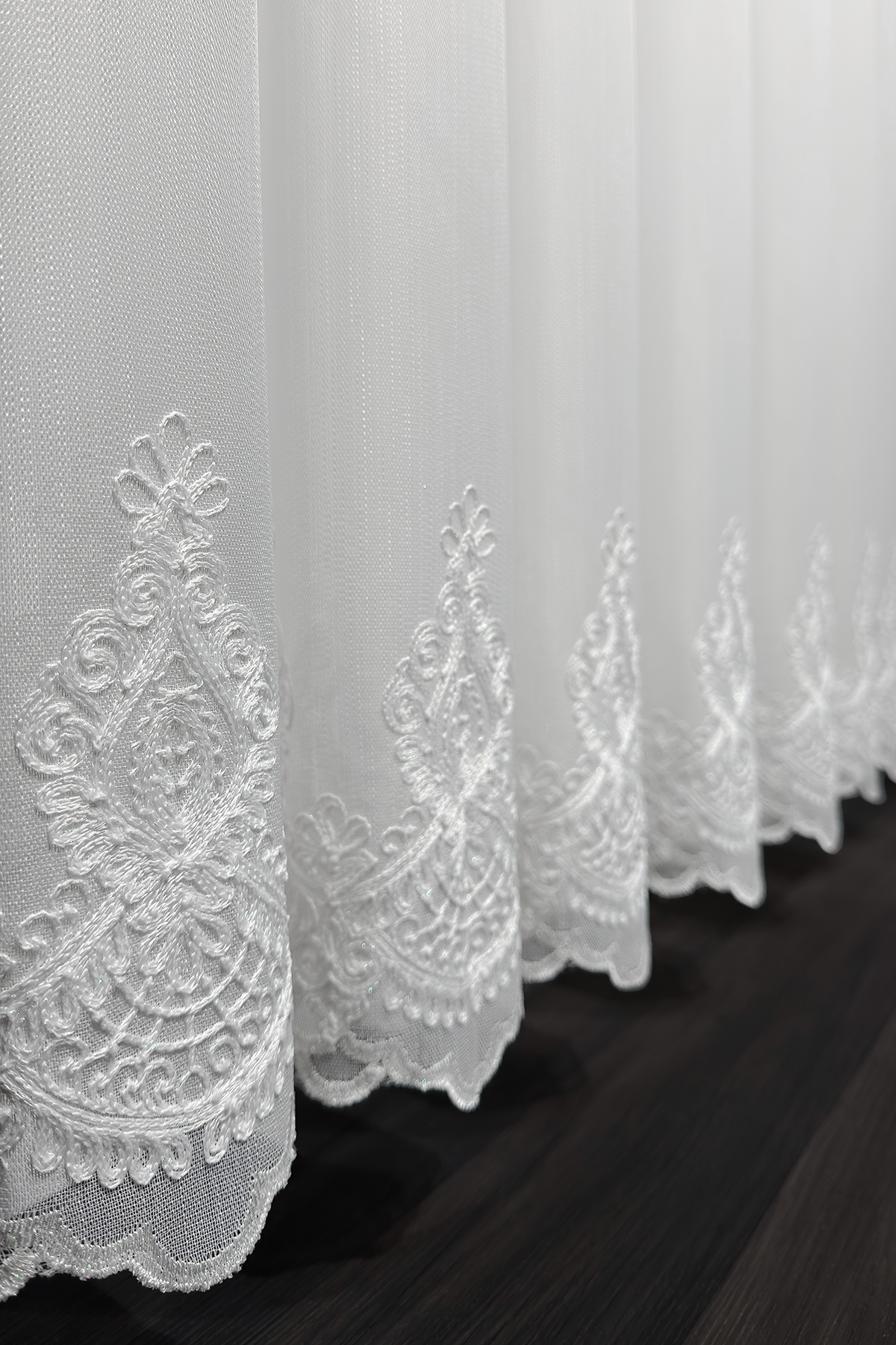 Bambu Serisi Taç Damask Etek Desen Ekru Tül Perde