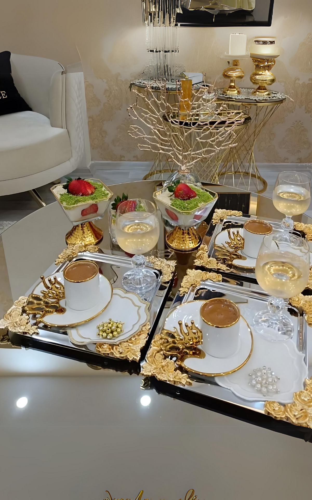 6lı Lüx Gül Figürlü Paslanmaz Çelik Kahve, Çay & Sunum Tepsisi