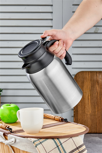 2 Litre Çift Kat Paslanmaz Çelik Termos – Çay & Kahve Termosu | Kamp, Piknik, Okul için Uygun