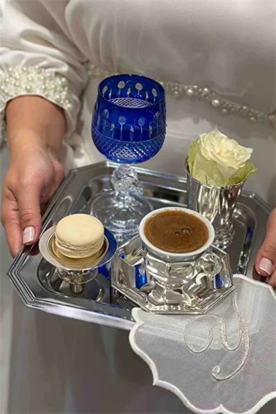 Lüx 6 li Gümüş Kaplama Makaronluk Lokumluk Kahve Yanı Sunumluk
