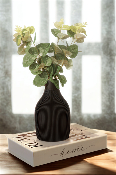 Siyah Çizgili Dekoratif Vazo | Modern Salon, Masa & Raf Üstü İçin Şık Hediyelik Obje – 19 cm