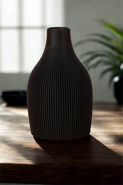 Siyah Çizgili Dekoratif Vazo | Modern Salon, Masa & Raf Üstü İçin Şık Hediyelik Obje – 19 cm