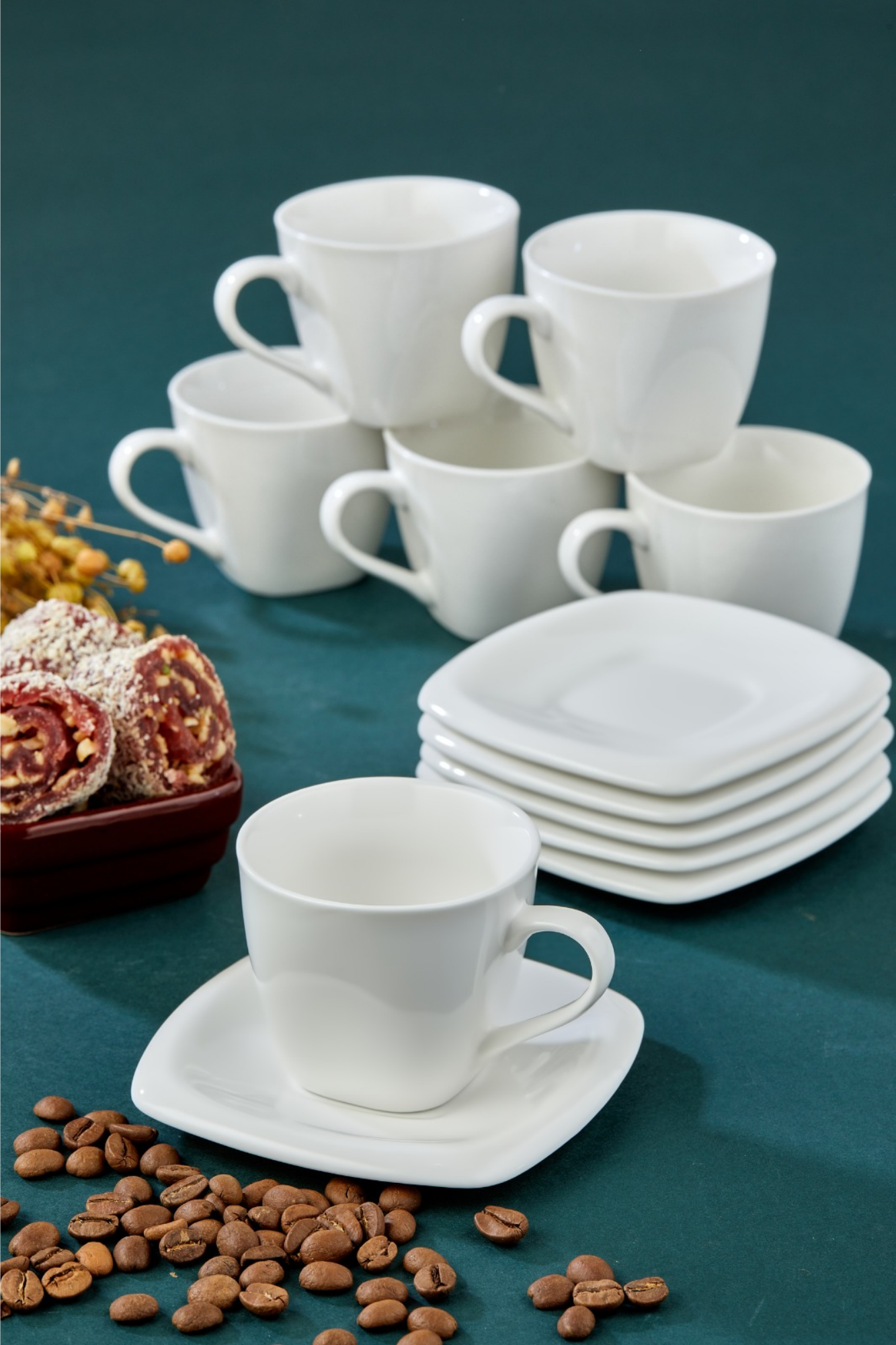 Yaren Style6'lı Beyaz Porselen Kahve Fincanı Takımı – Minimalist ve Zarif Tasarım☕ 6'lı Beyaz Porselen Kahve Fincanı Takımı – Minimalist ve Zarif Tasarım