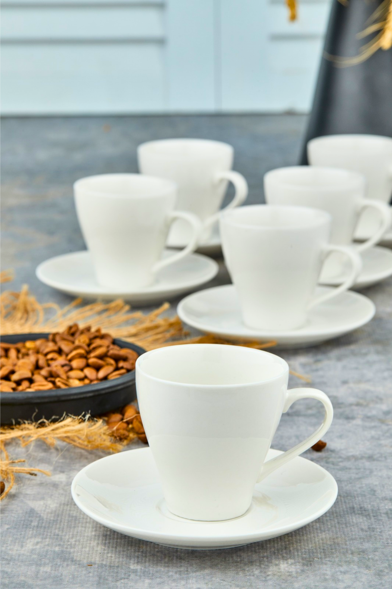 Yaren Style6'lı Beyaz Porselen Kahve Fincanı Takımı – Minimalist ve Zarif Tasarım☕ 6'lı Beyaz Porselen Kahve Fincanı Takımı – Minimalist ve Zarif Tasarım