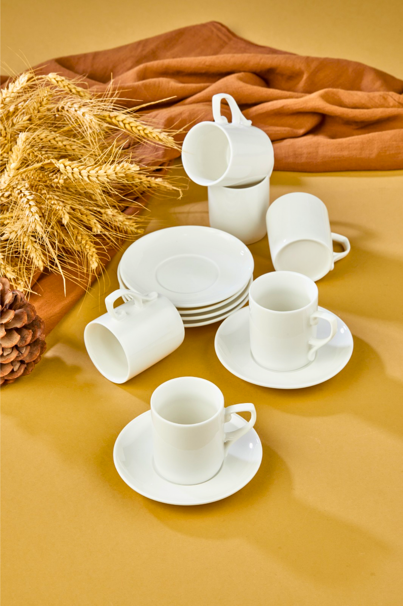 Yaren Style6'lı Beyaz Porselen Kahve Fincanı Takımı – Minimalist ve Zarif Tasarım☕ 6'lı Beyaz Porselen Kahve Fincanı Takımı – Minimalist ve Zarif Tasarım