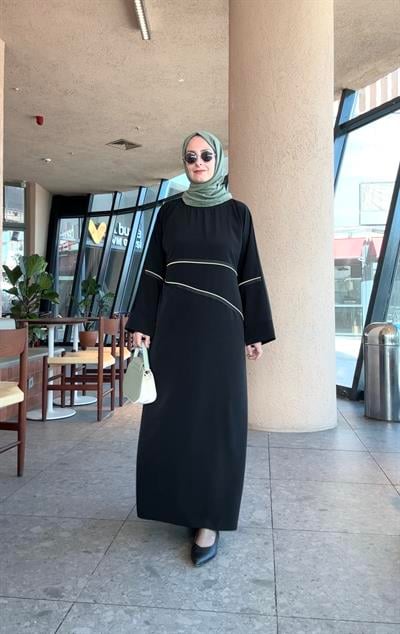 Fermuar Detaylı Ferace Elbise