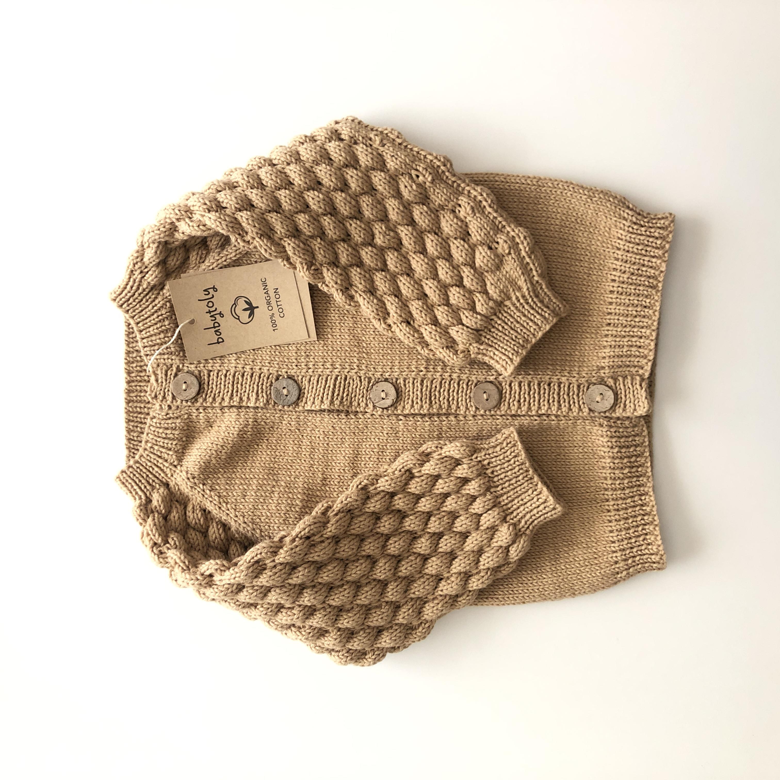 Adele Cardigan, Honey
