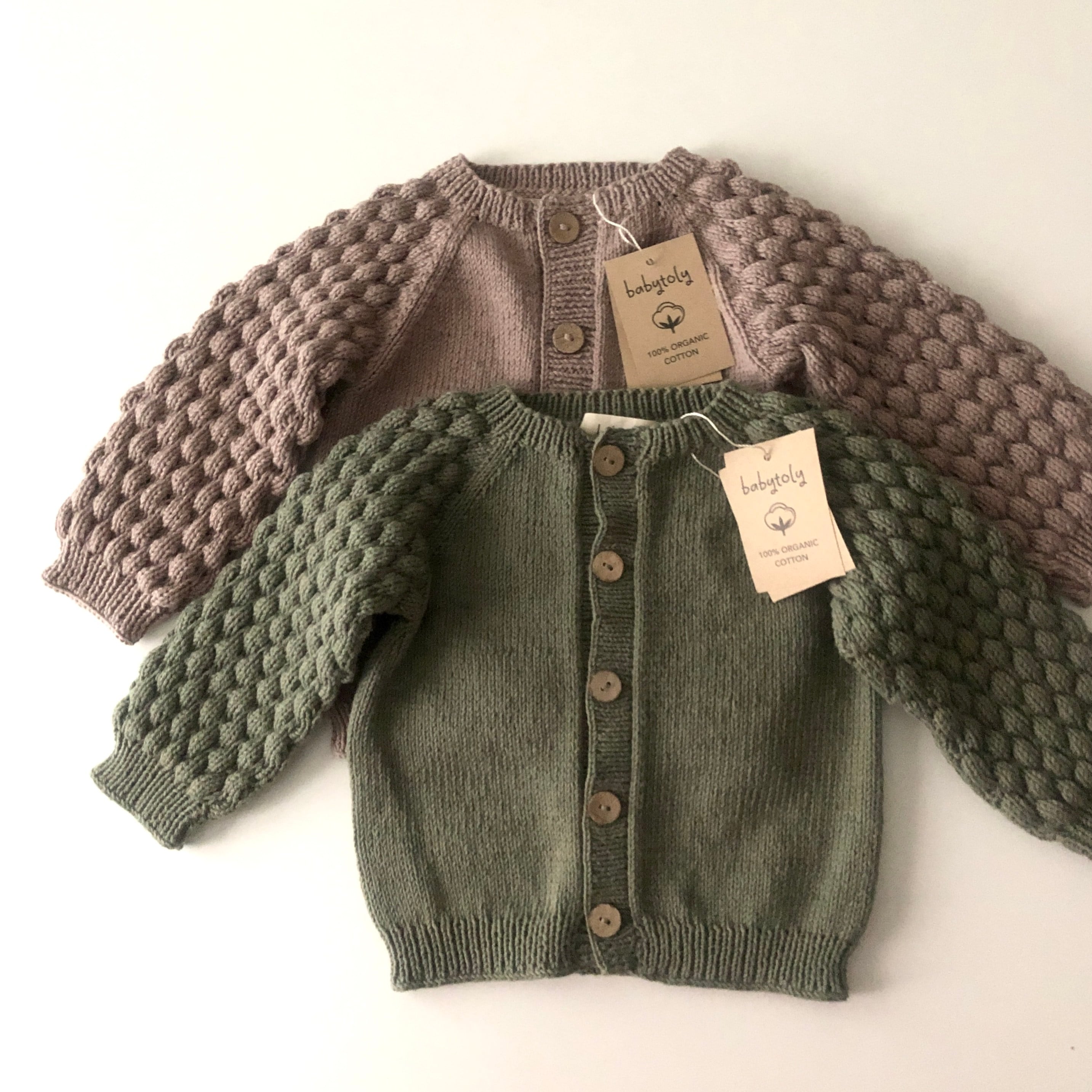 Adele Cardigan, Sage
