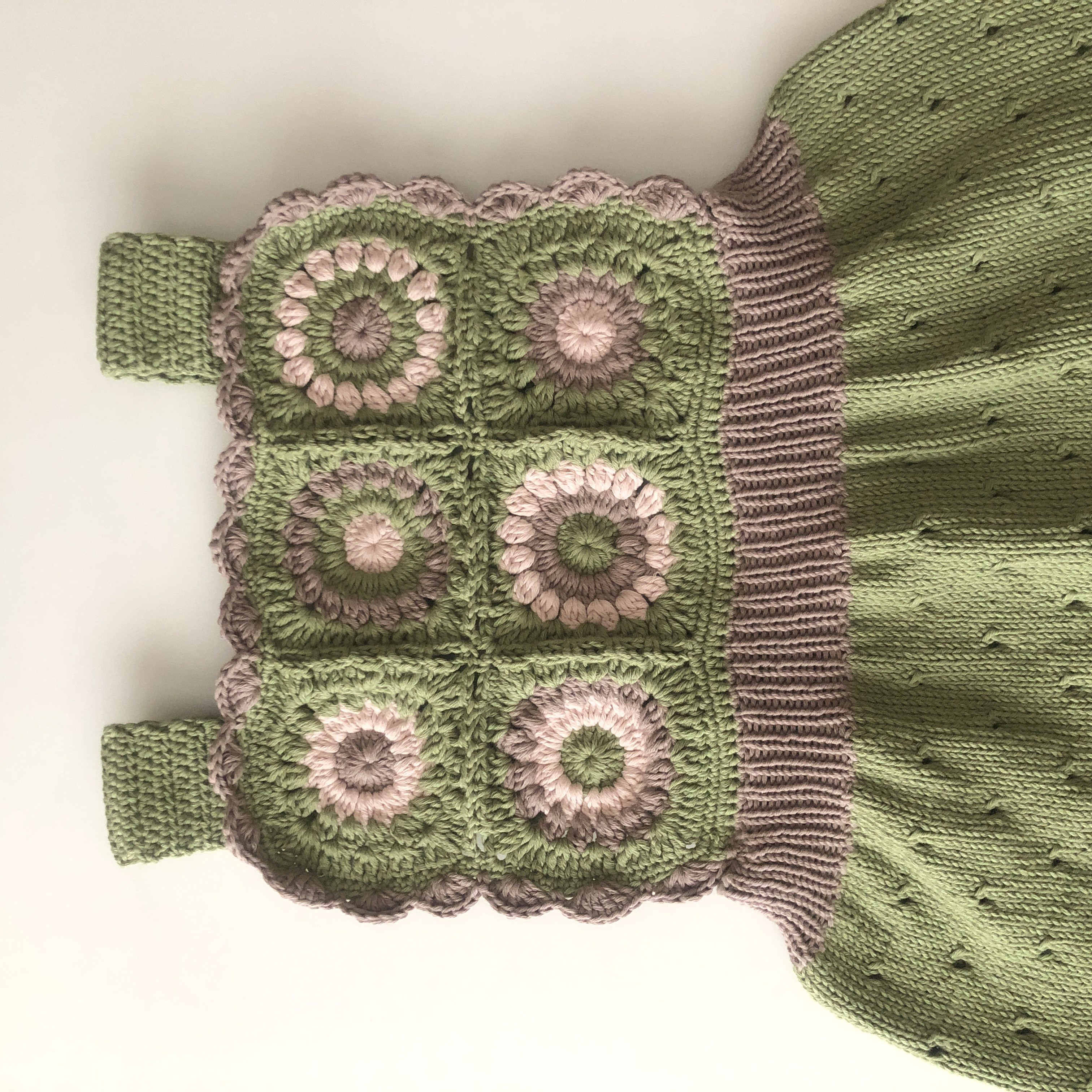 Arende Dress, Matcha base × Powder pink, Taupe