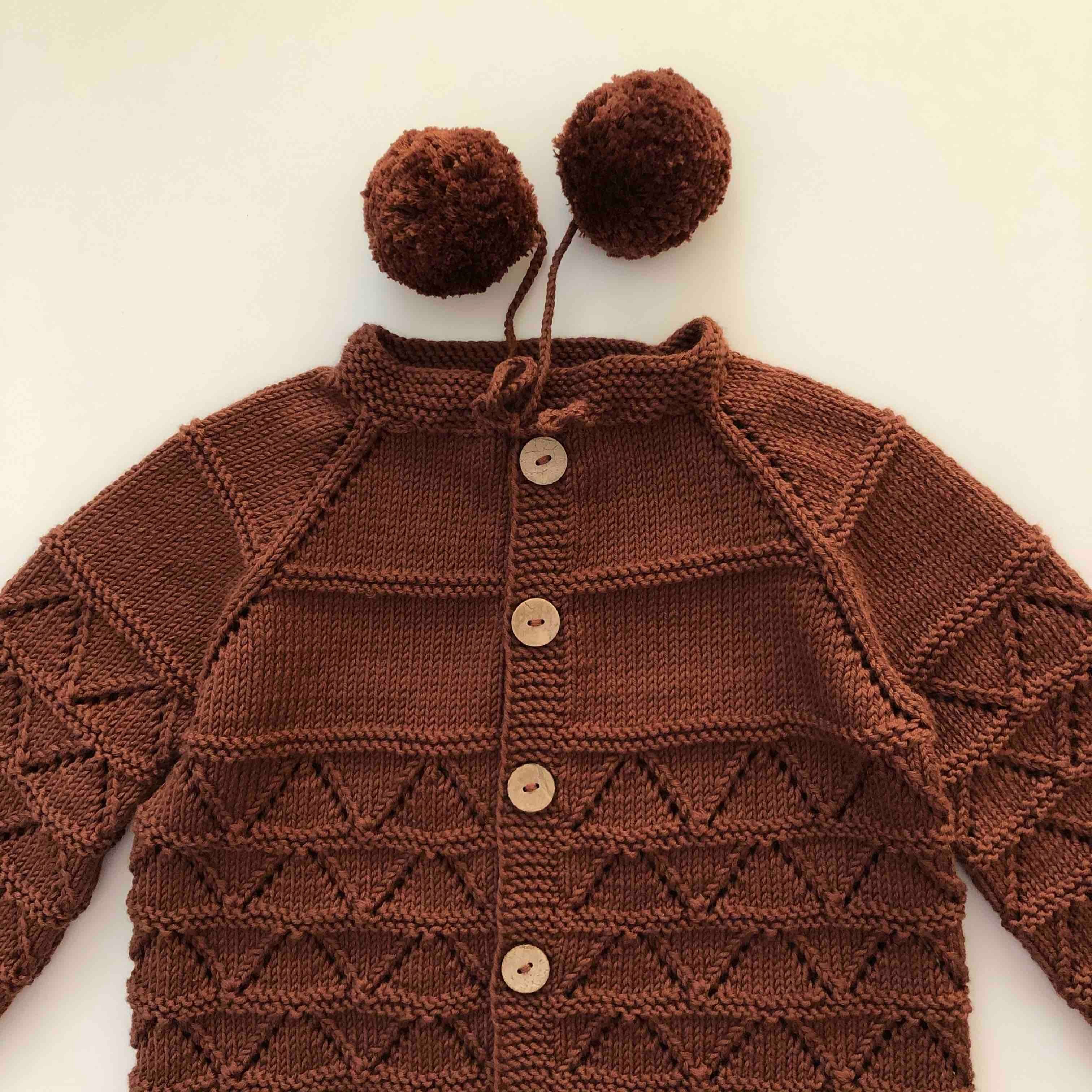 Helena Cardigan, Chocolate
