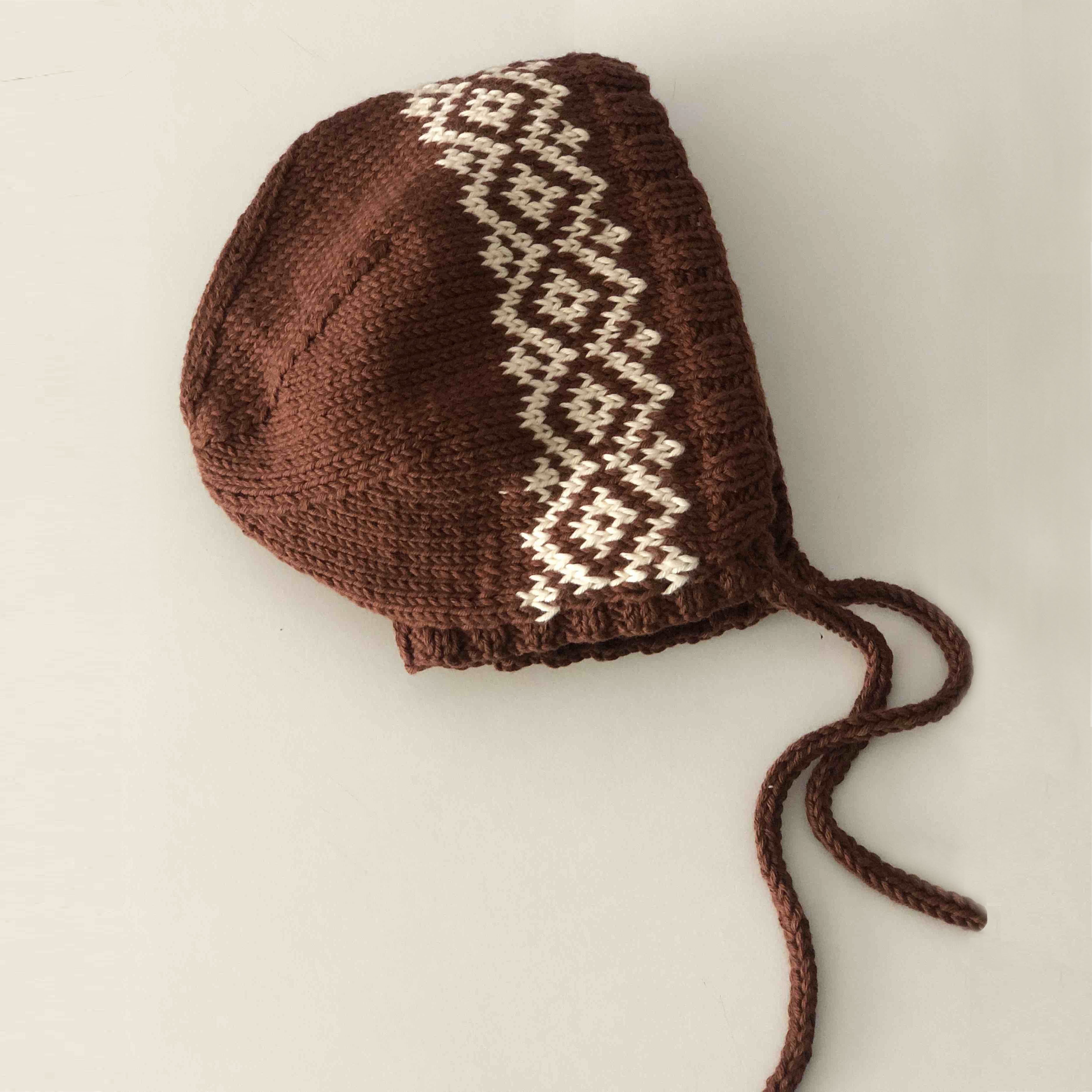 Macadamia Bonnet, Custom Color
