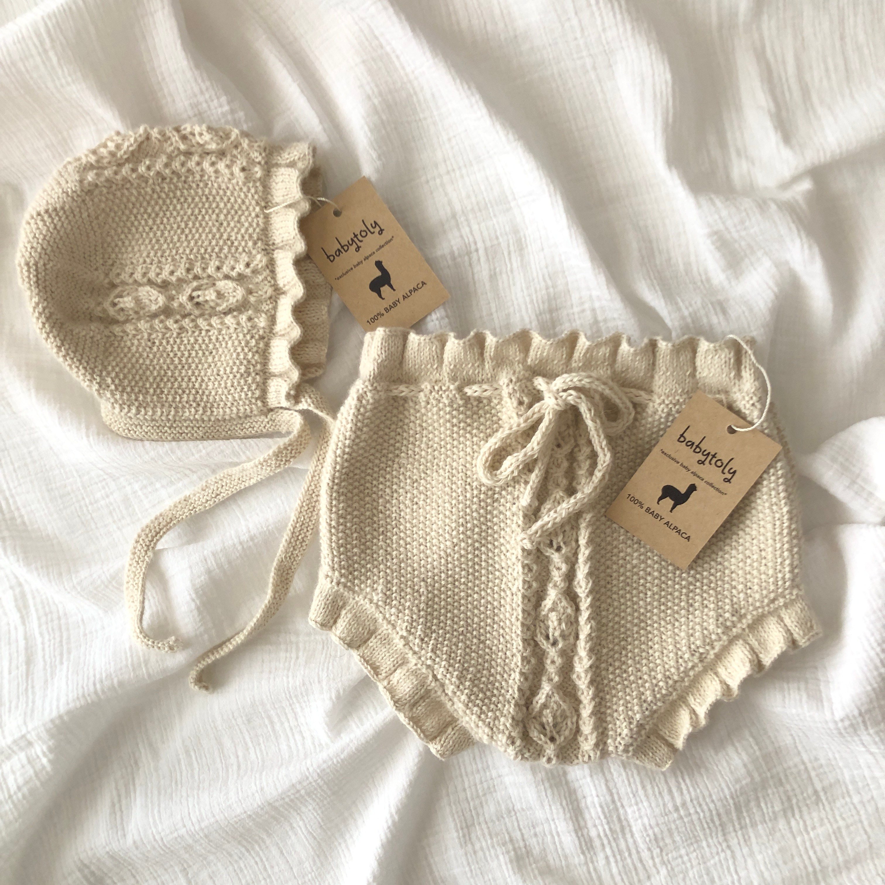 Rococo Bloomer and Bonnet Set - 100% Baby Alpaca