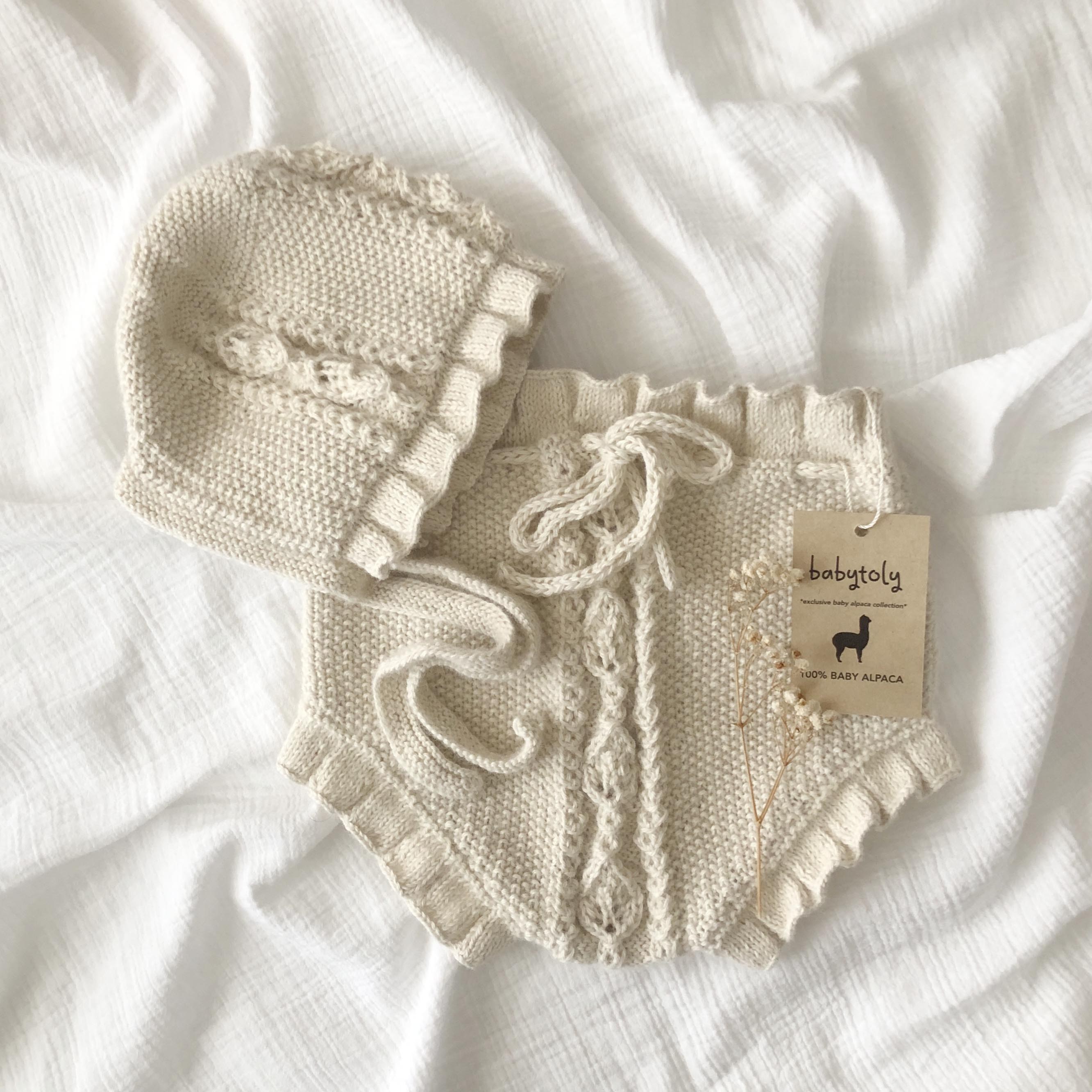 Rococo Bloomer and Bonnet Set - 100% Baby Alpaca