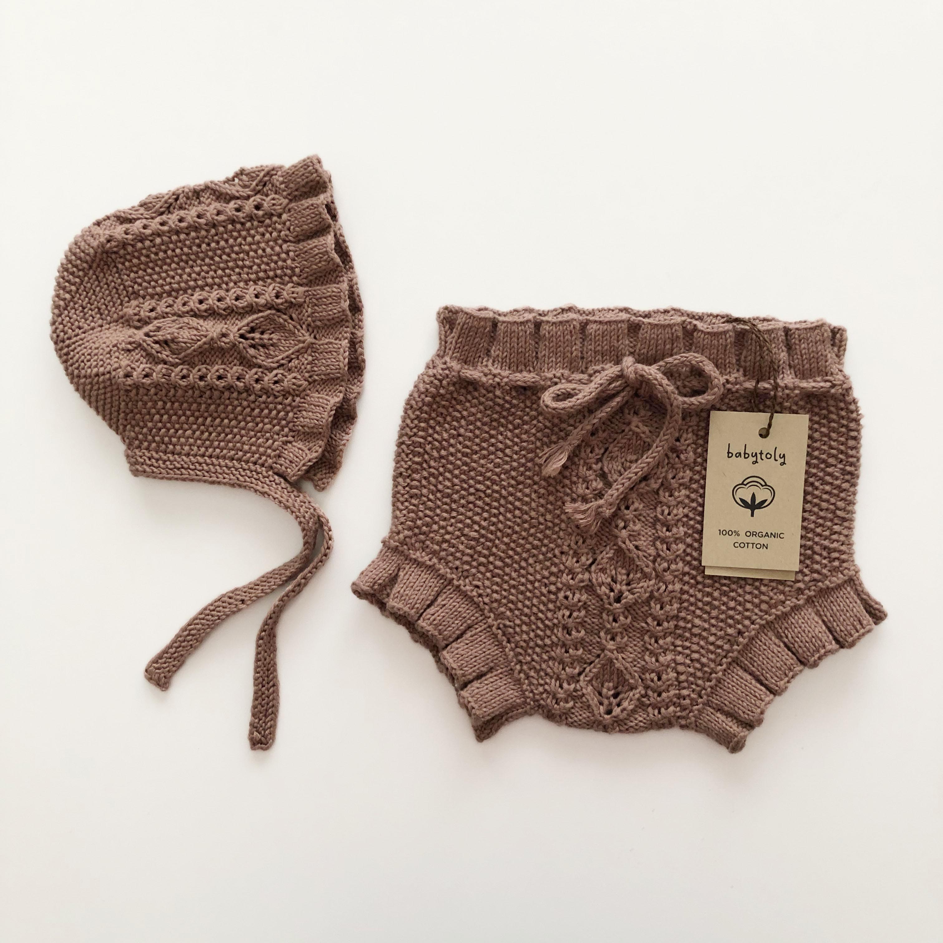 Rococo Bonnet, Custom Color