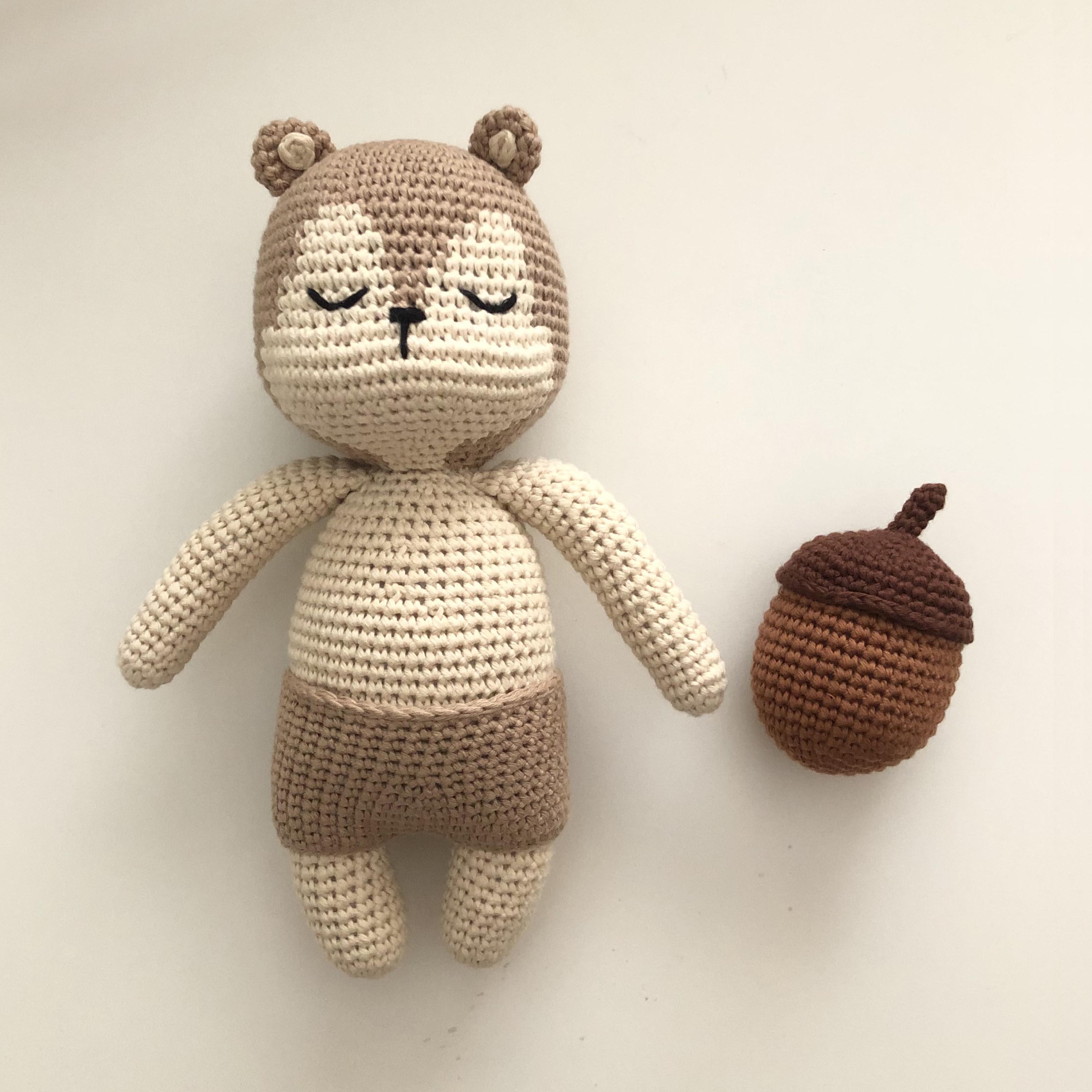 Squirrel + Acorn Set