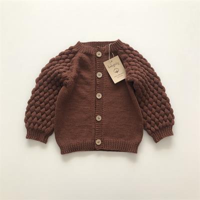 Adele Cardigan, Chocolate