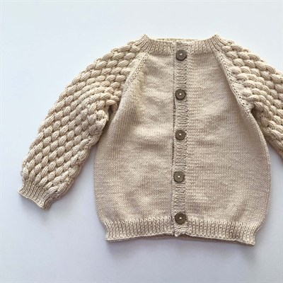 Adele Cardigan, Natural