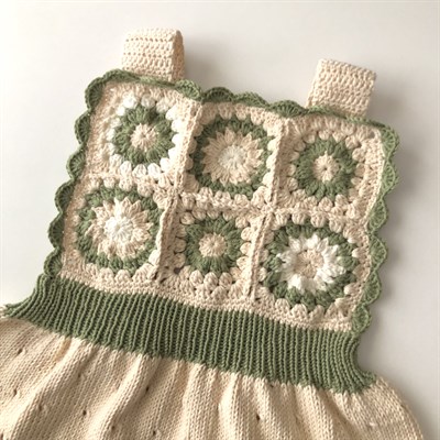 Arende Dress, Natural base × Matcha, Snow