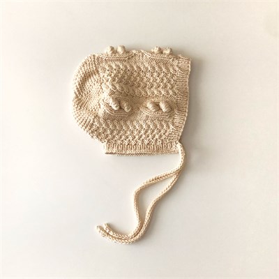 Cable Popcorn Bonnet, Natural
