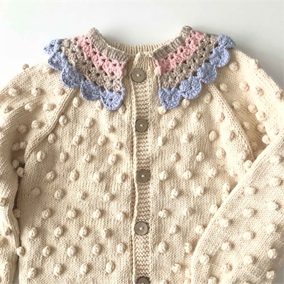 Camille Collar Cardigan, Natural base × Periwinkle Collar