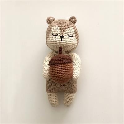 Crochet Acorn - 10 cm - 3.94