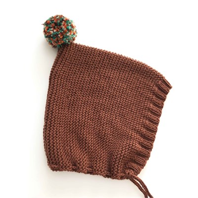 Rainbow Pompom Bonnet, Chocolote