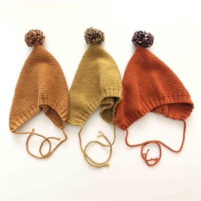 Rainbow Pompom Bonnet, Golden brown