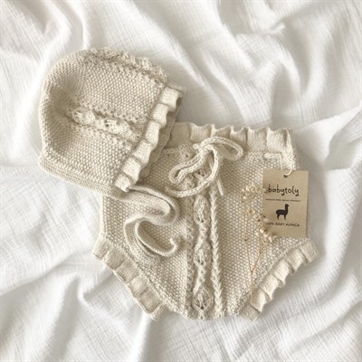 Rococo Bloomer and Bonnet Set - 100% Baby Alpaca
