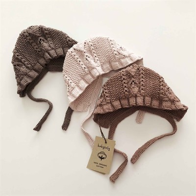 Rococo Bonnet, Powder pink