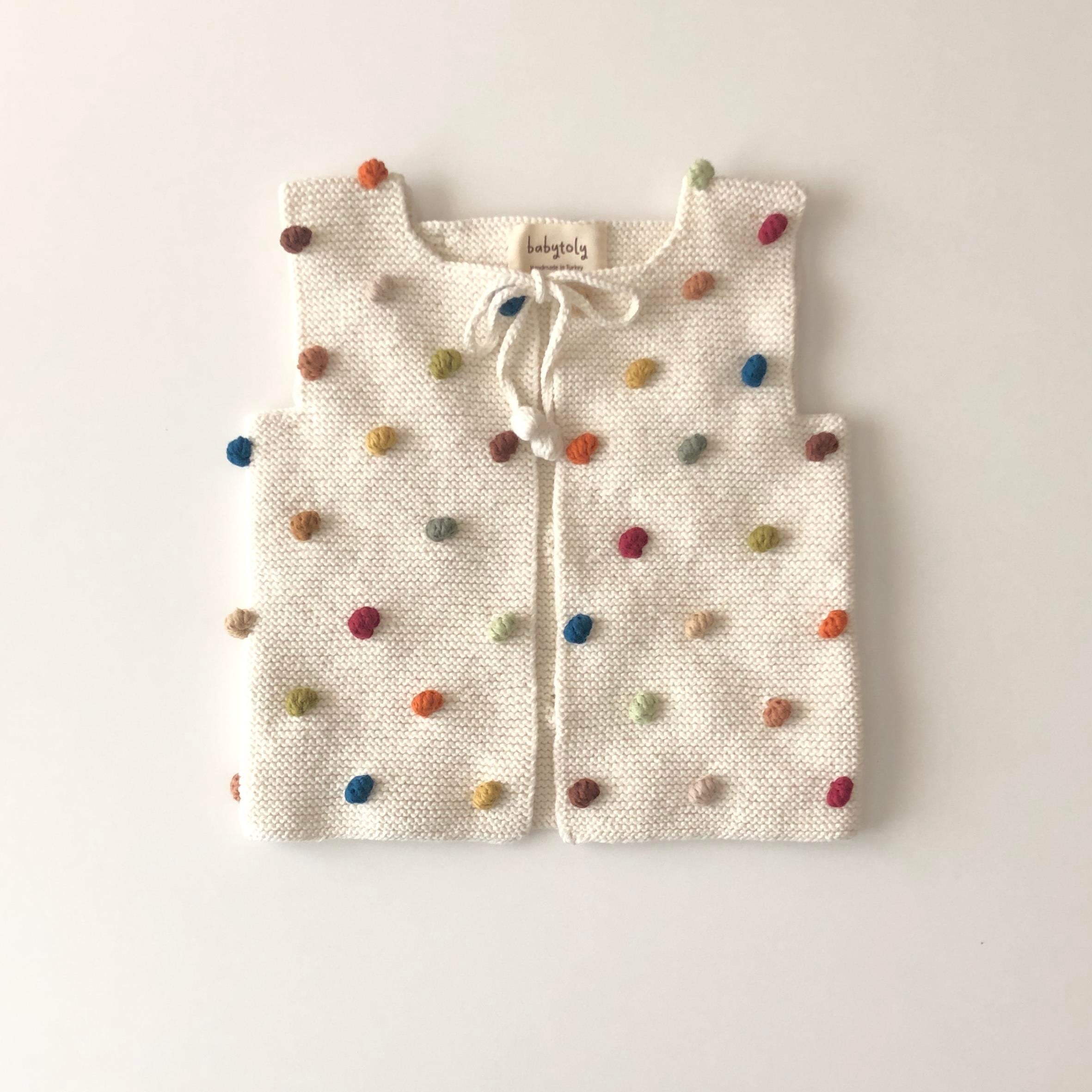 Rainbow Popcorn Vest, Snow