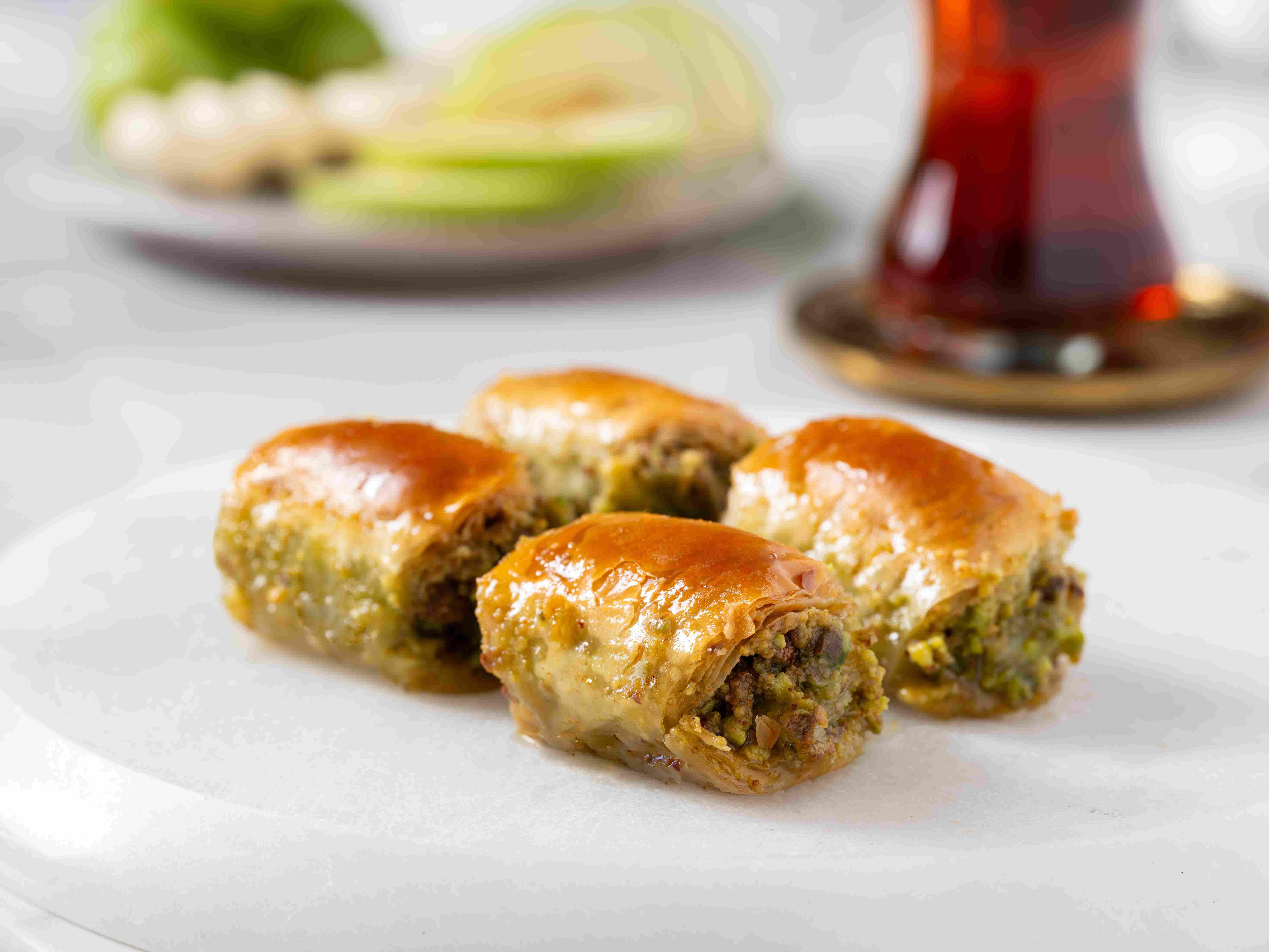 Cevizli Tahinli Baklava