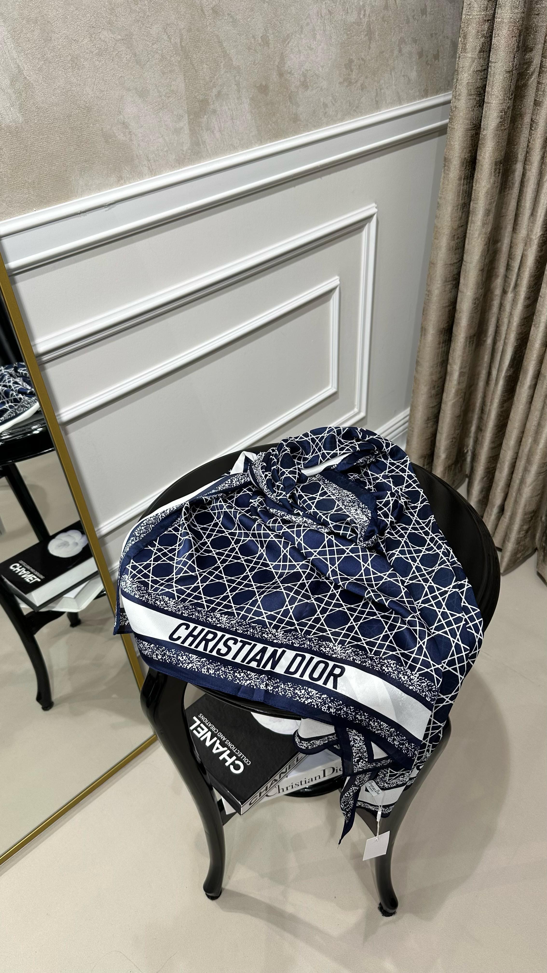 DİOR İPEK ŞAL LACİVERT