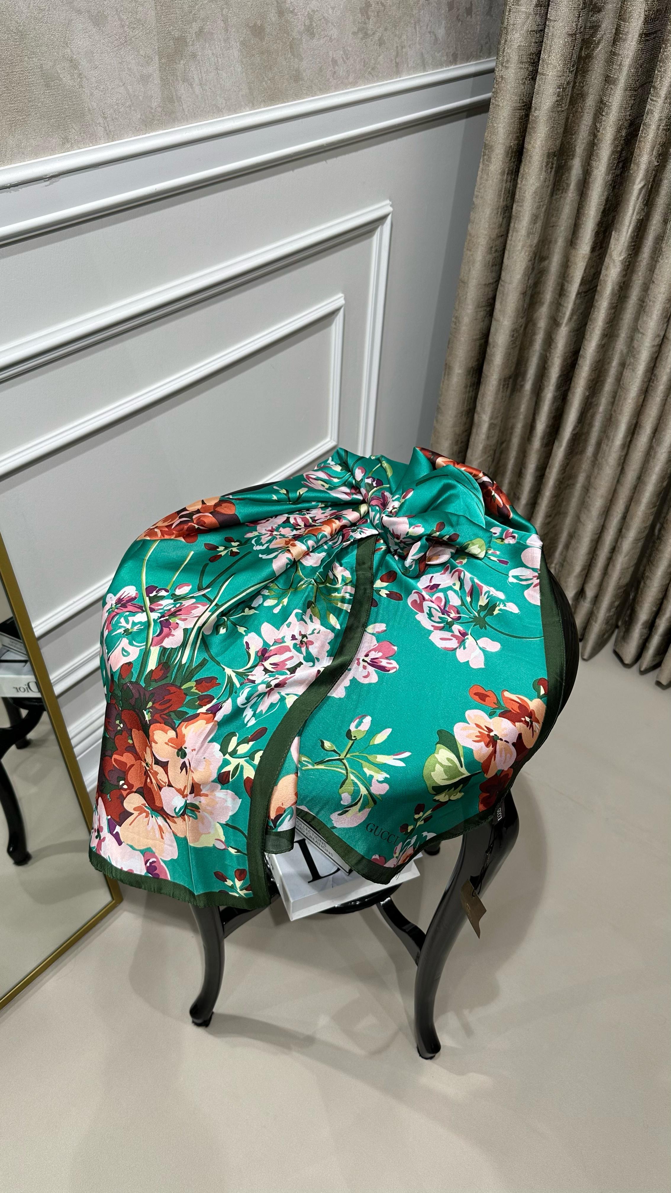 G DESEN İPEK ŞAL YEŞİL