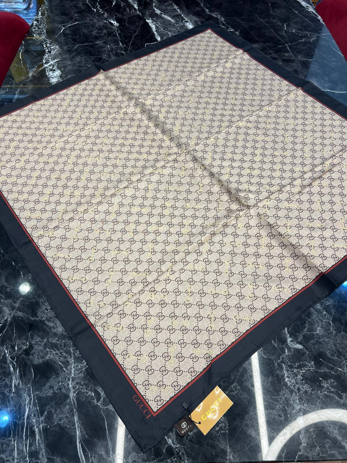 G SİYAH  LACİVERT TWİL İPEK EŞARP