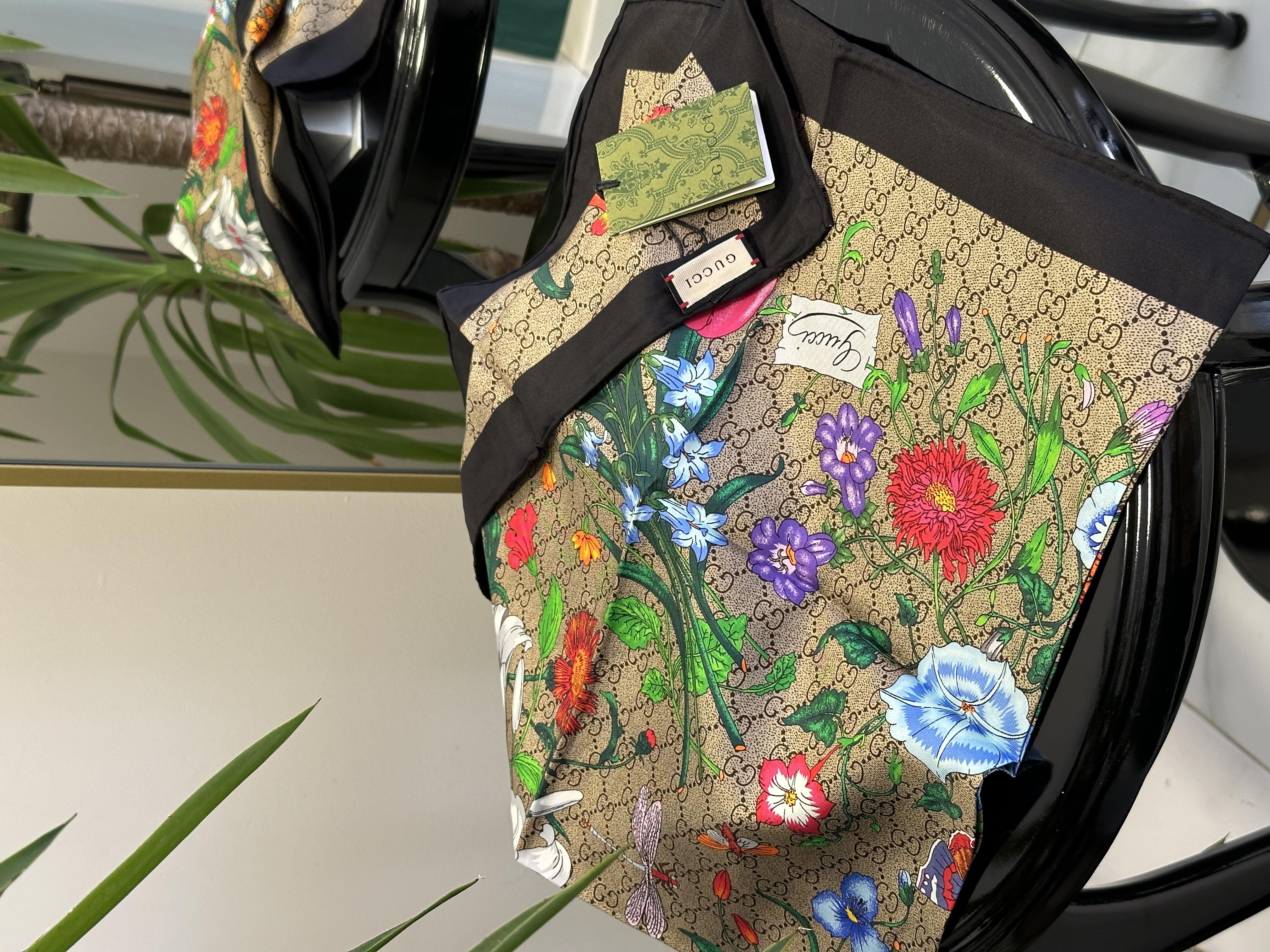 GC SİYAH ÇİÇEKLİ DESEN EŞARP