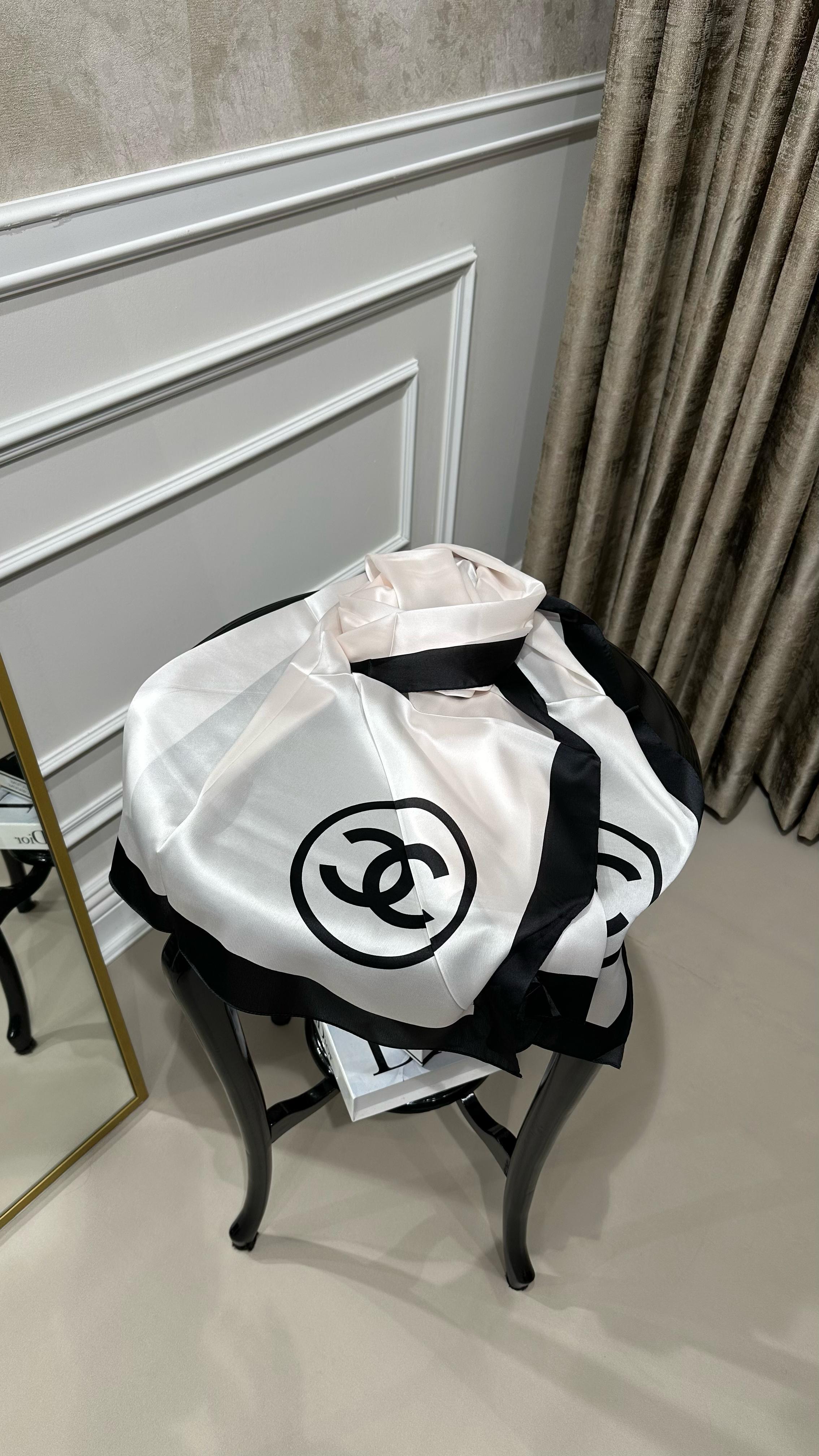 HERMES İPEK ŞAL KARAMEL