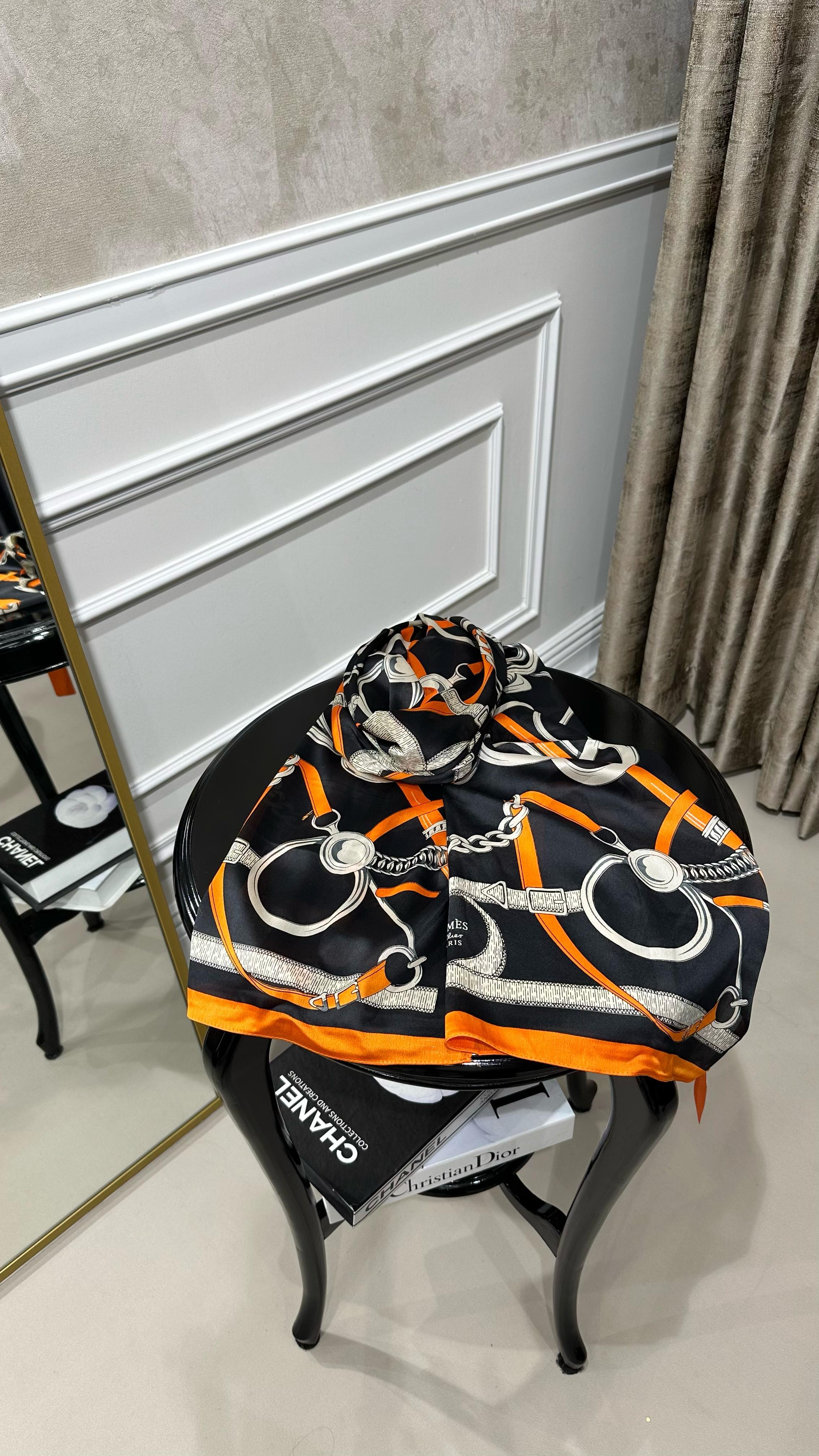 HERMES İPEK ŞAL SİYAH/TURUNCU