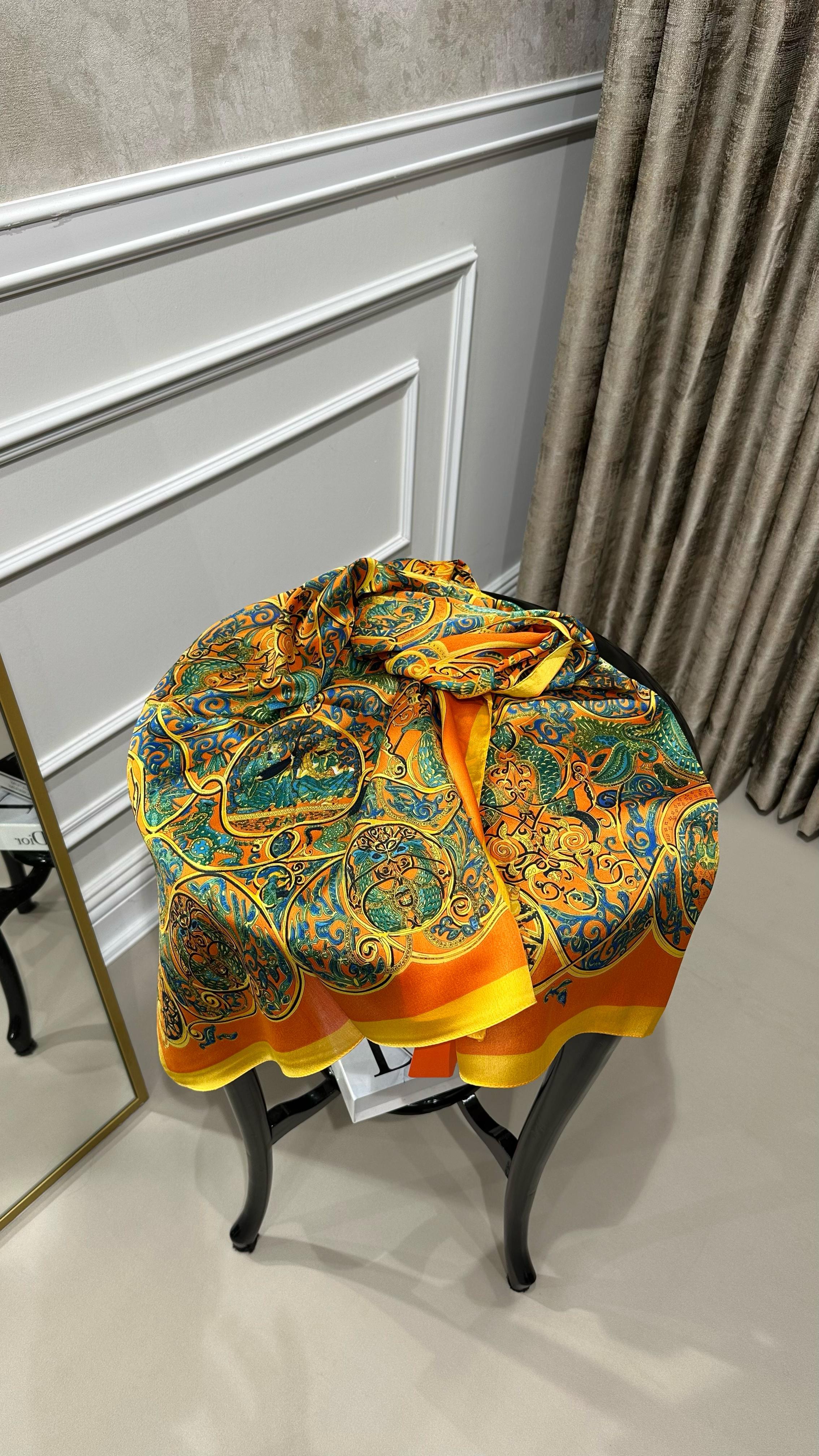 HERMES İPEK ŞAL TURUNCU