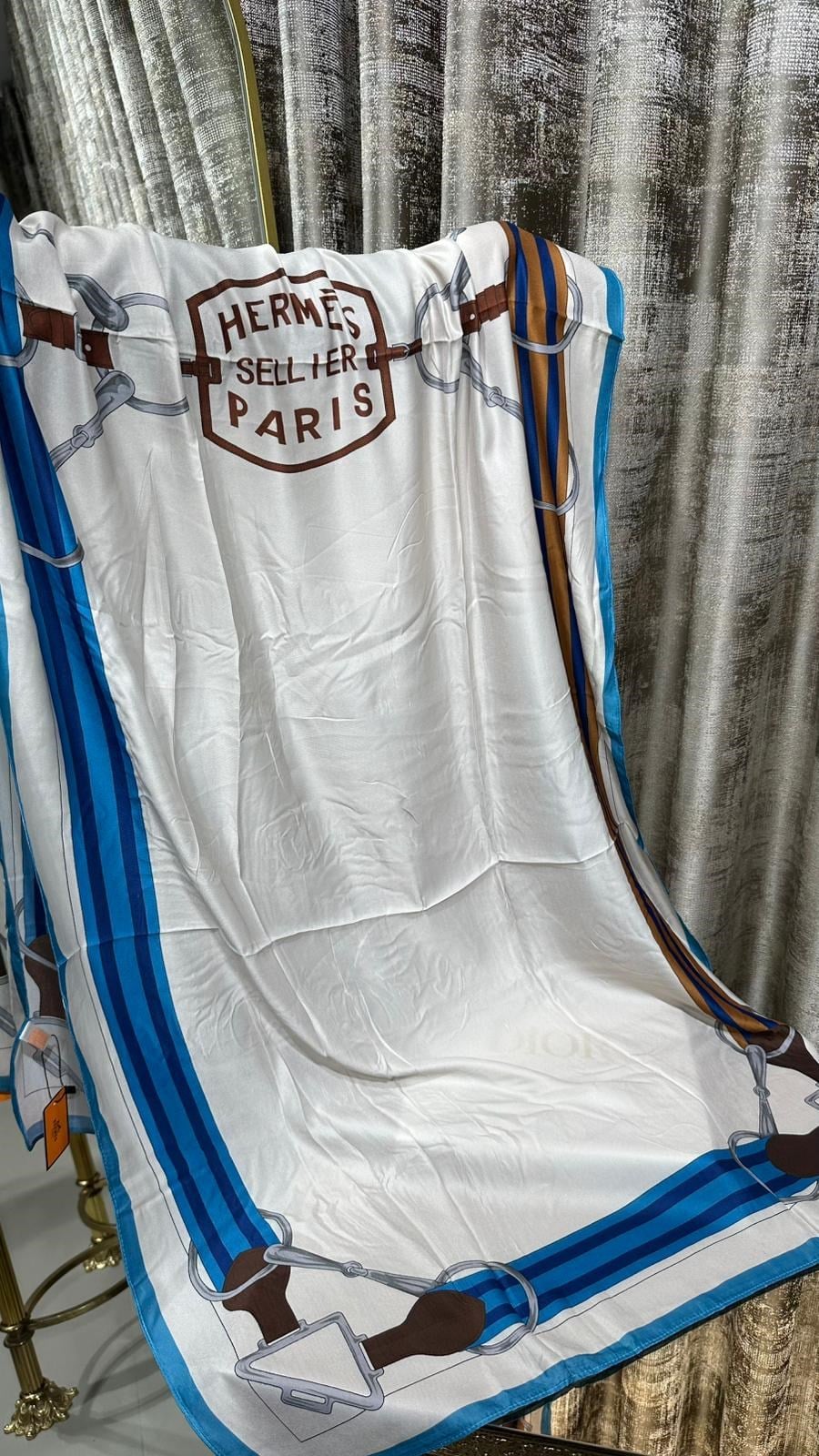 HNİTHAL İPEK ŞAL GRİ