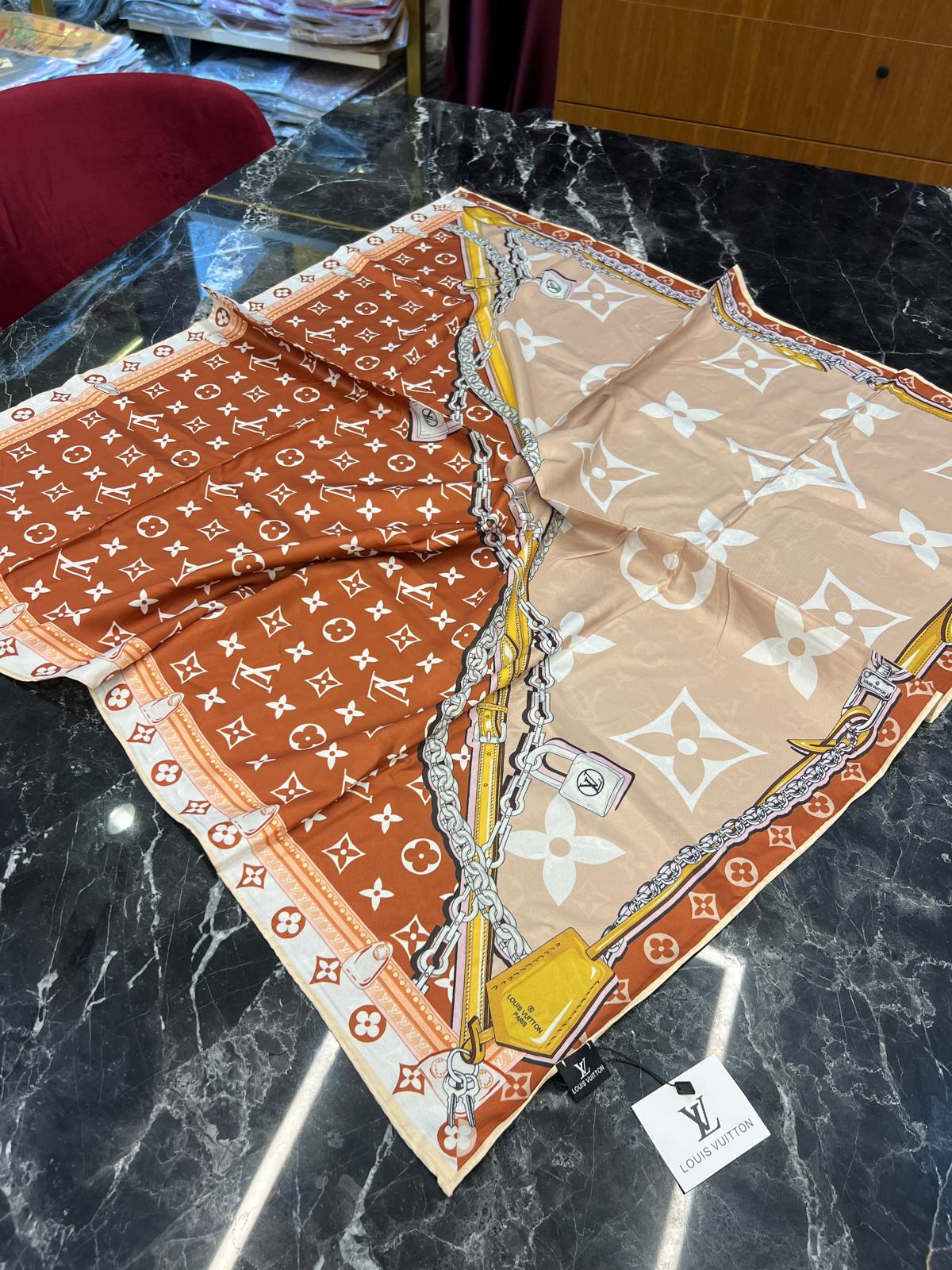 LV KAHVE TWİL İPEK EŞARP